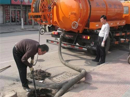 托克逊清掏化粪池，健康生活从这里开始